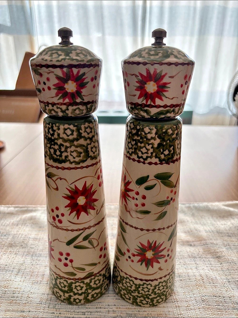 Floral Salt & Pepper Grinders in White & Green